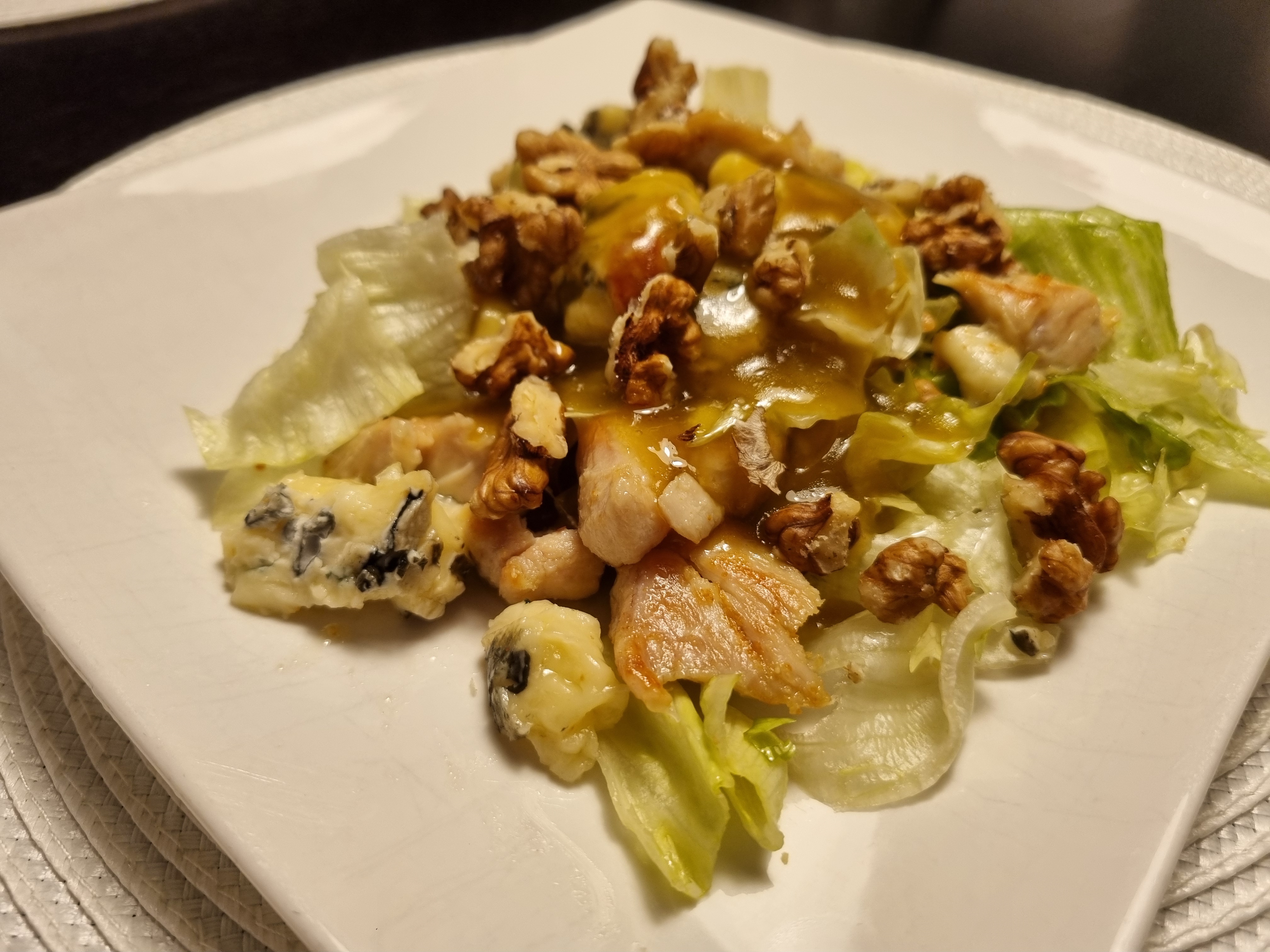 Sałatka z kurczakiem