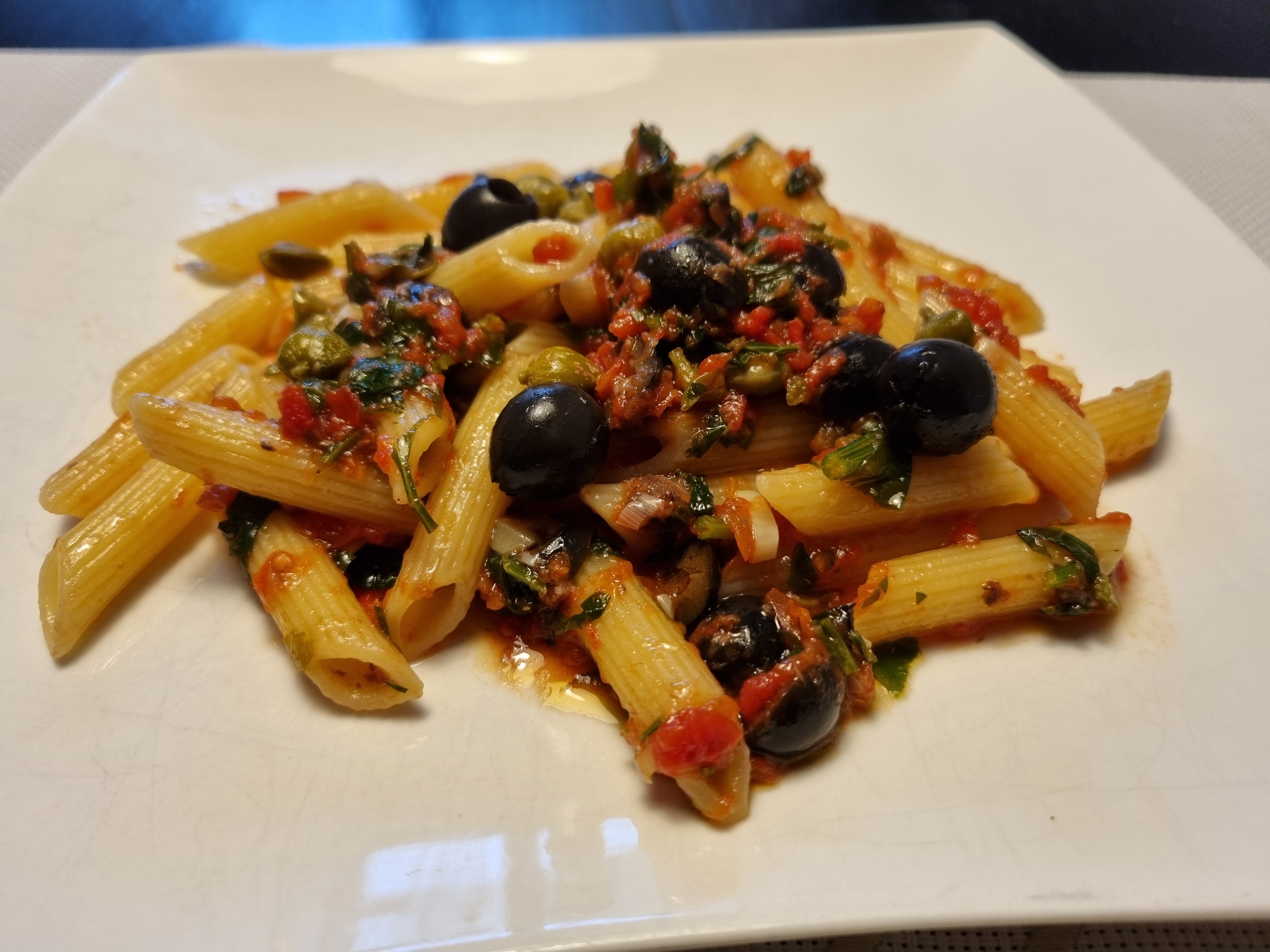 Penne Puttanesca